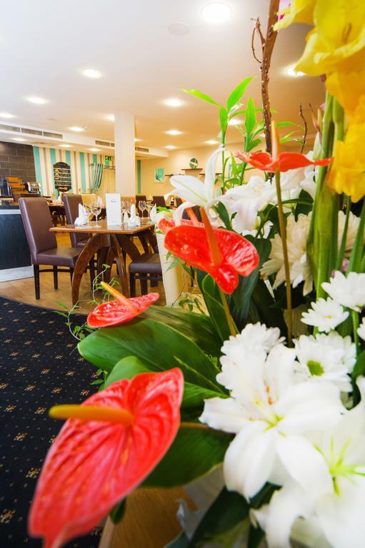 The Worcester Whitehouse Hotel Extérieur photo
