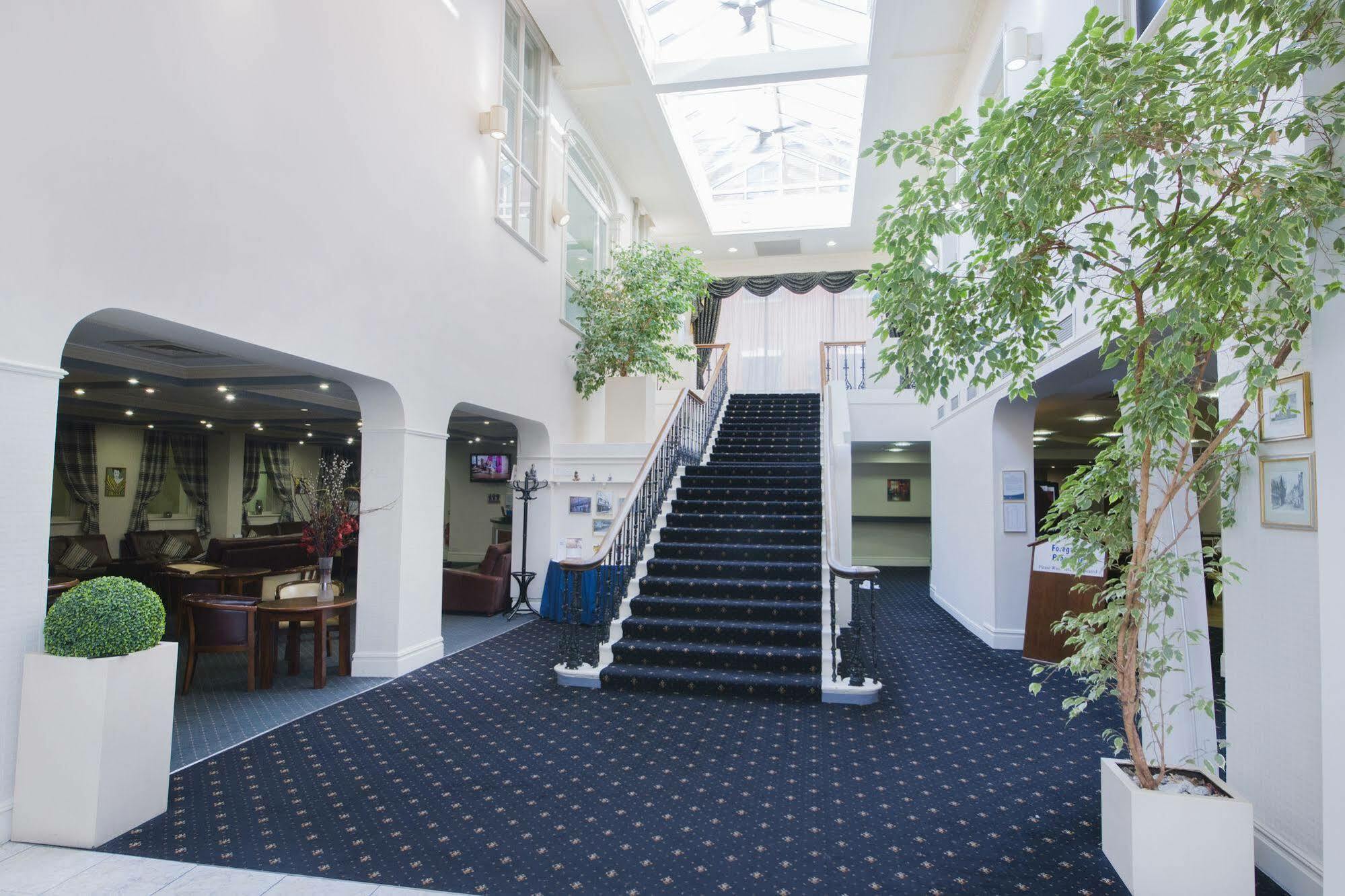 The Worcester Whitehouse Hotel Extérieur photo